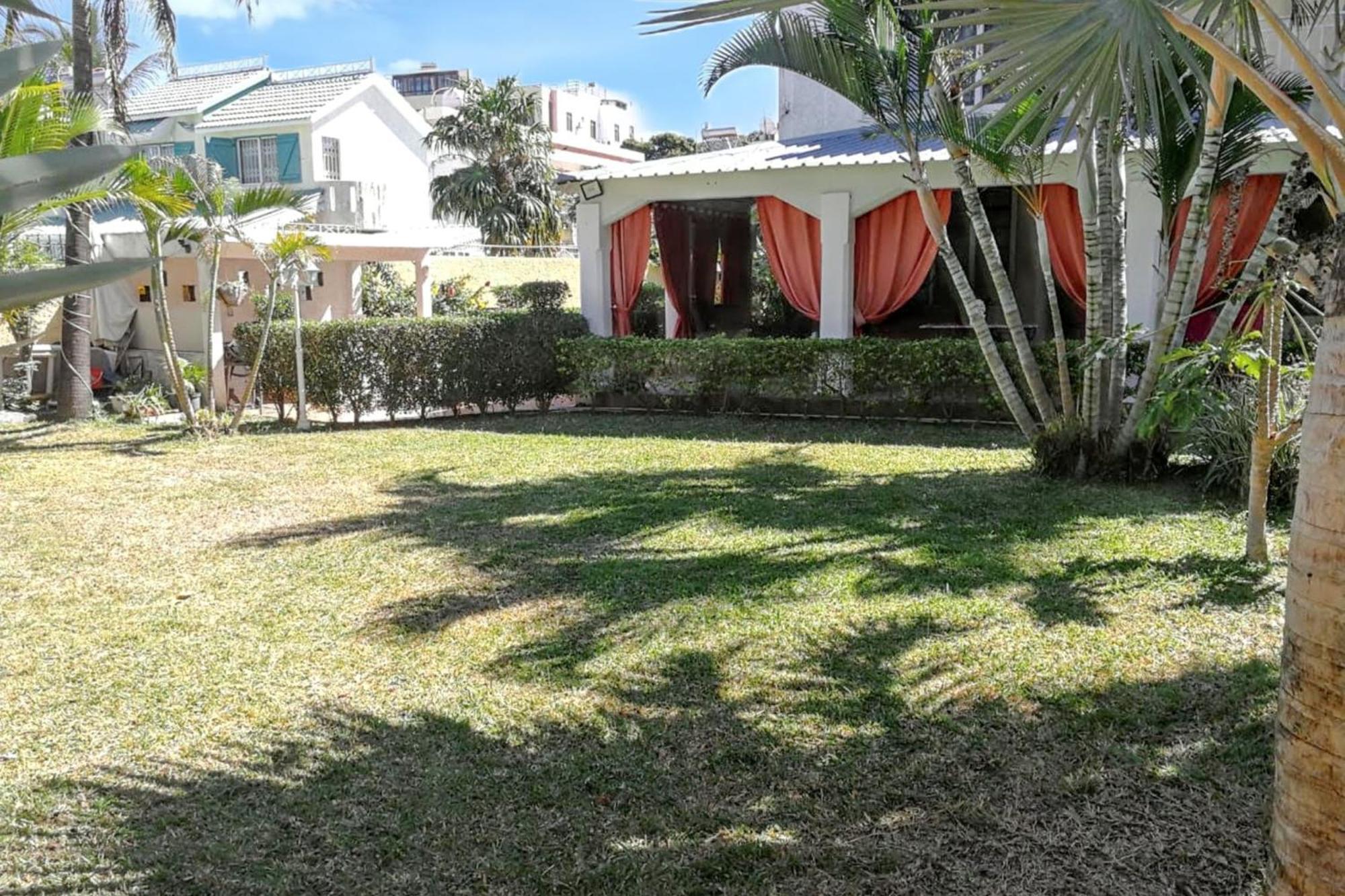 Charming Studio In Flic En Flac With Enclosed Garden 25M² Kültér fotó